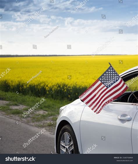 26,781 imágenes de Patriotic car - Imágenes, fotos y vectores de stock | Shutterstock