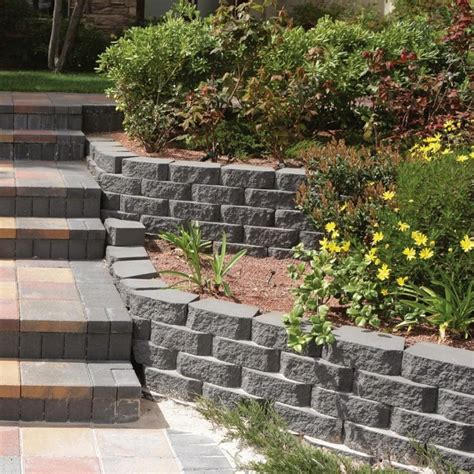 70 Retaining Wall Ideas - Blocks, Costs and Cheap DIY Options