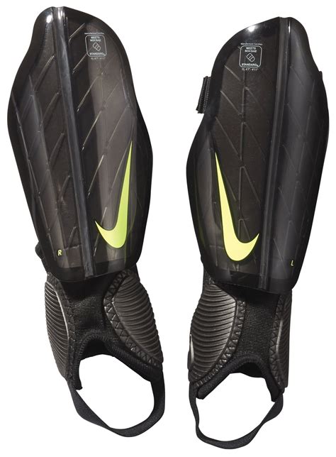 Nike Protegga Flex Youth Soccer Shin Guards - Walmart.com - Walmart.com