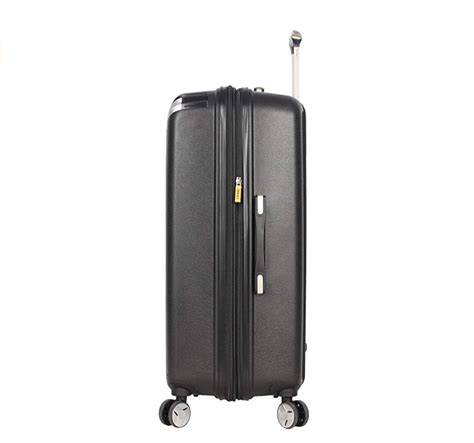 Lucas Luggage Hard Shell Expandable Suitcase Reviews 2020 - Luggage Spots