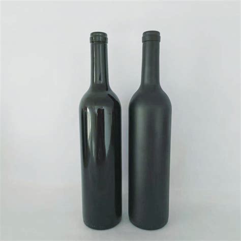 Custom black wine bottles 750ml Bordeaux glass bottles wholesale