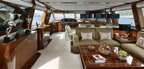 Luxury yacht Glorious - Interior — Yacht Charter & Superyacht News