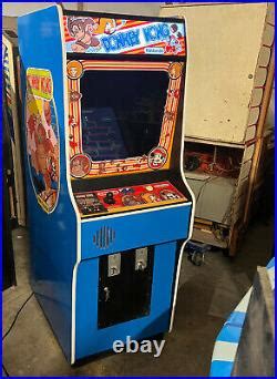 DONKEY KONG ARCADE MACHINE by NINTENDO 1981 (Excellent) RARE | Pinball Machines