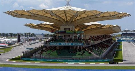 Malaysia Grand Prix Dropped From Formula 1 Calendar - The Formula 1 Girl: Formula 1 Blog and F1 News