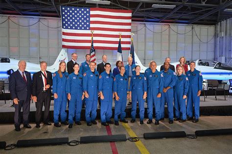 NASA announces 10 new astronaut candidates for future space station, moon missions | Space