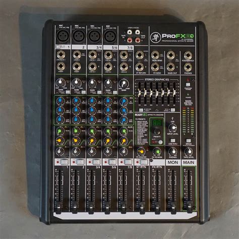 Mackie ProFX8v2 8ch Mixer w/USB and FX - Used