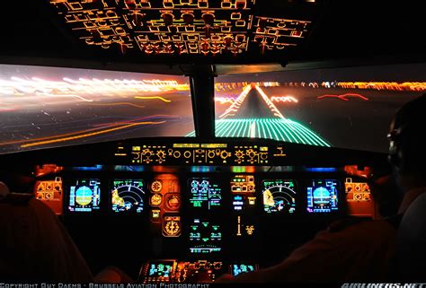 🔥 [40+] Airbus A380 Cockpit Wallpapers | WallpaperSafari