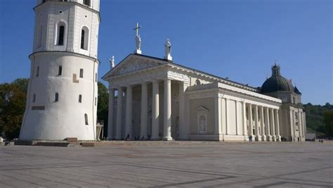 "Vilnius Cathedral" Images – Browse 431 Stock Photos, Vectors, and ...