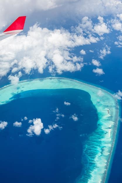 Premium Photo | An aerial view of the maldives islands.