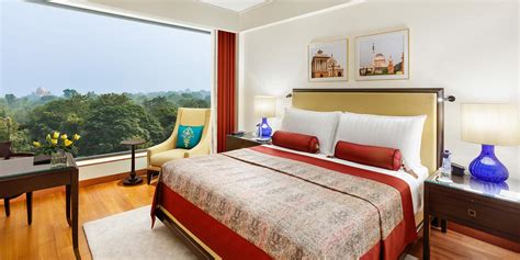 the-oberoi-new-delhi-luxury-room - Indian Excursions Co