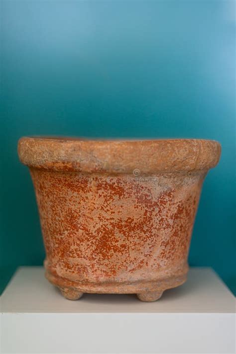 Ancient Mayan Pottery from Quintana Roo, Mexico Editorial Stock Image - Image of museum, ceramic ...