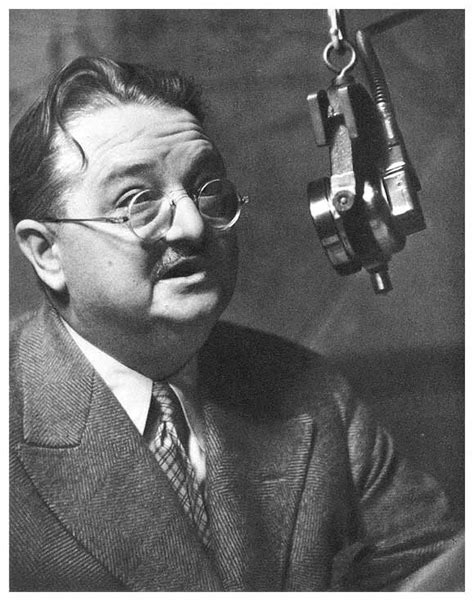 Bespectacled Birthdays: Alexander Humphreys Woollcott, c.1930s