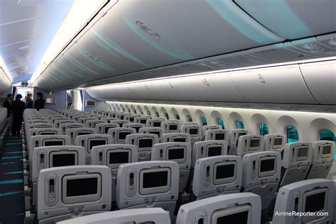 Interior Photo Tour of ANA’s First Boeing 787 Dreamliner : AirlineReporter