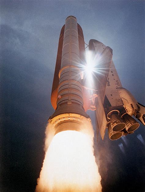 A History of NASA Rocket Launches in 25 High-Quality Photos » TwistedSifter