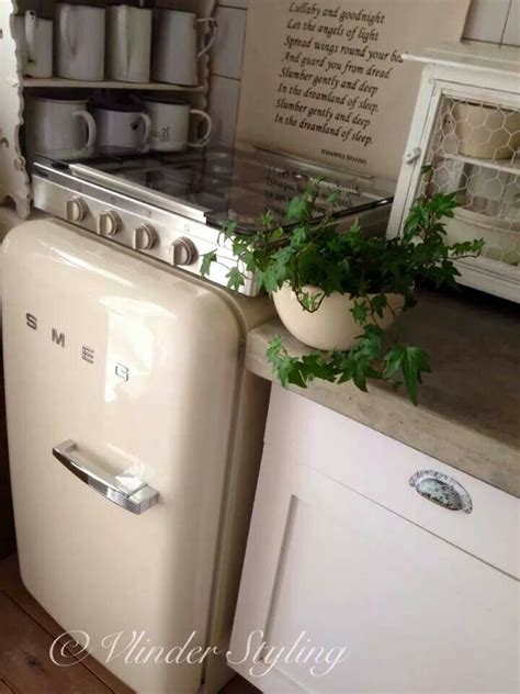 Smeg mini fridge | Bedroom ideas for small rooms diy, Mini fridge in ...