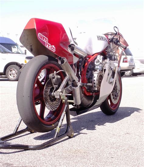 My Classic Motorcycle: Yamaha TZ750 at Daytona Speedway