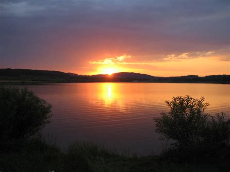 File:Olbersdorfer see sunset.jpg - Wikimedia Commons