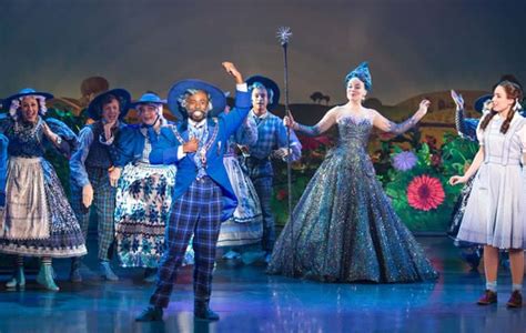 The Wizard of Oz shows off its new songs at The National (review)