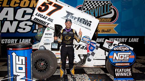 Kyle Larson Wins at Knoxville Raceway | Winged Nation