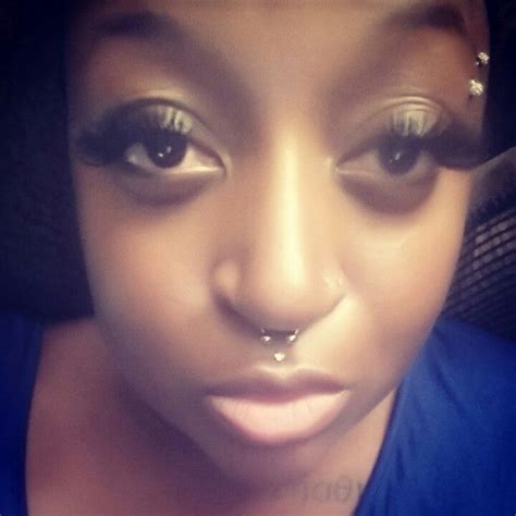 Septum piercings, medusa piercings, nose rings I love piercings, Black girls with piercings ...