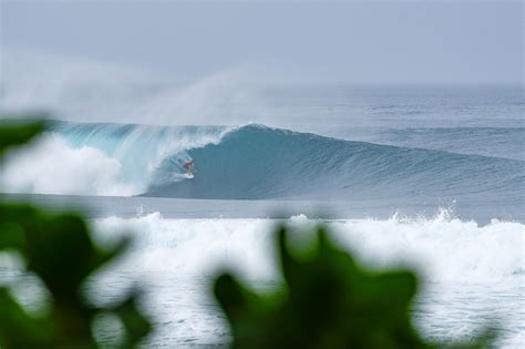 Banzai Pipeline / THE Guide to the World’s Most Famous Wave