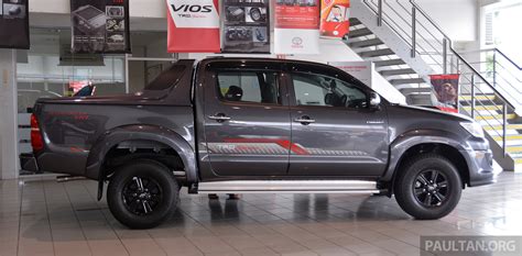 GALLERY: 2015 Toyota Hilux TRD Sportivo – more aggressive looks, racier interior for new ...