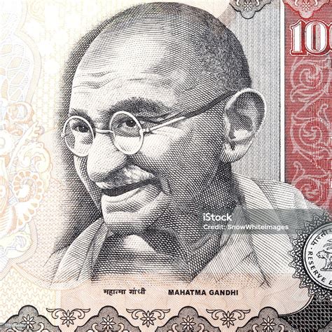 Gandhi On Indian Rupee Note Stock Photo - Download Image Now - Mahatma ...