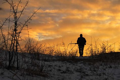 Cold Weather Hunting Gear: Essentials for Staying Toasty in the Blind ...