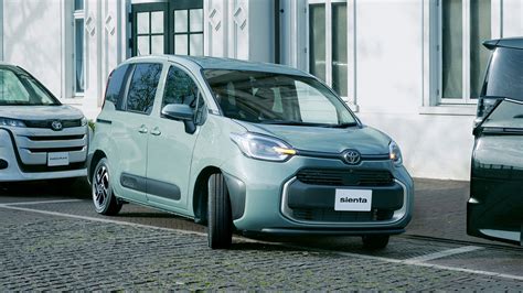 Toyota Sienta 2023 unveiled in Japan: Price, Specs, Features