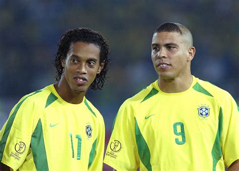 Brazil legend Ronaldo omits Cristiano Ronaldo from his list of football's greats with the ...