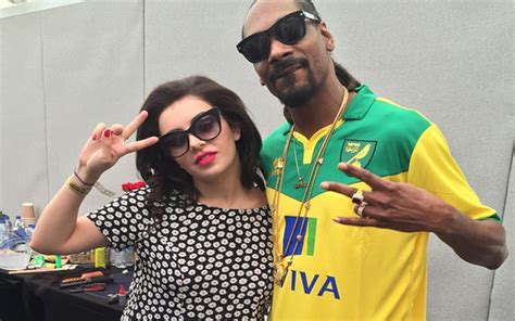 (Images) Snoop Dogg finds his new favourite football team