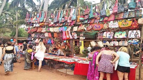 Street Shopping in Goa