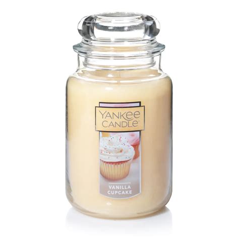 Vanilla Cupcake 22 oz. Original Large Jar Candles - Large Jar Candles | Yankee Candle