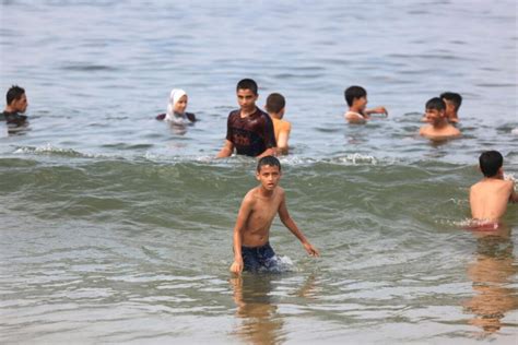 Photos From Gaza's Beach Challenges 'Genocide' Headlines As Gaza Took A Day Off From Being ...