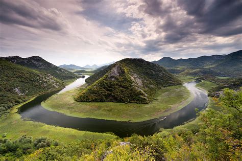 Bend Lake Skadar, Montenegro