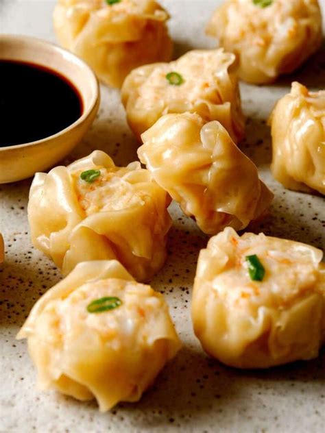 Shrimp Shumai recipe - how to form Shumai | Spoon Fork Bacon | Recipe | Shrimp shumai recipe ...