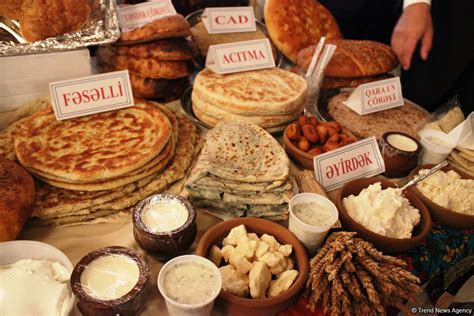 Int'l Bread Festival starts in Baku [PHOTO]