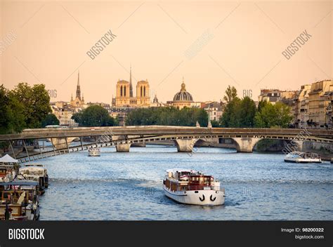 Seine River Bridges Image & Photo (Free Trial) | Bigstock