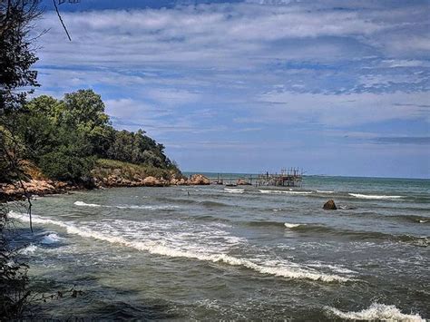 Sand Beaches in Vasto - BeachAtlas