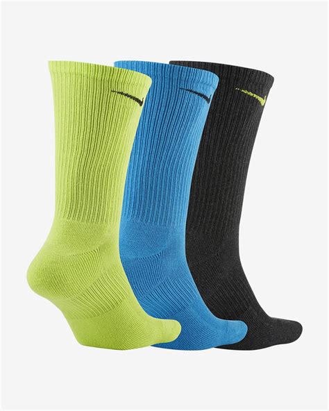 Nike Everyday Plus Cushioned Training Crew Socks (3 Pairs). Nike AU