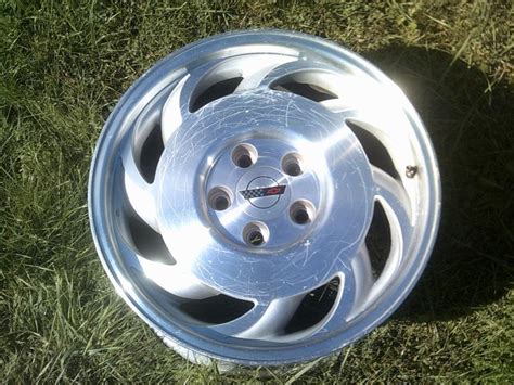 Buy GM 93 CORVETTE C4 FACTORY OEM 17" WHEELS SILVER SAWBLADE ALLOY RIMS FITS ZR1 Z51 in Green ...