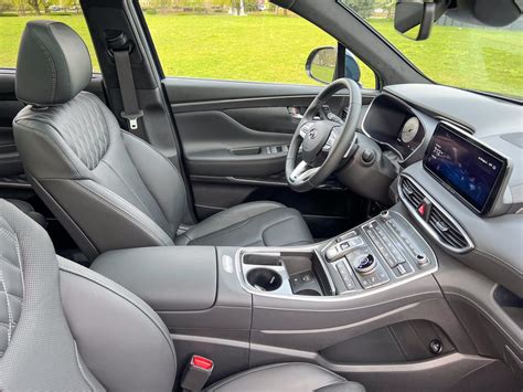 2023 Hyundai Santa Fe: 68 Interior Photos | U.S. News