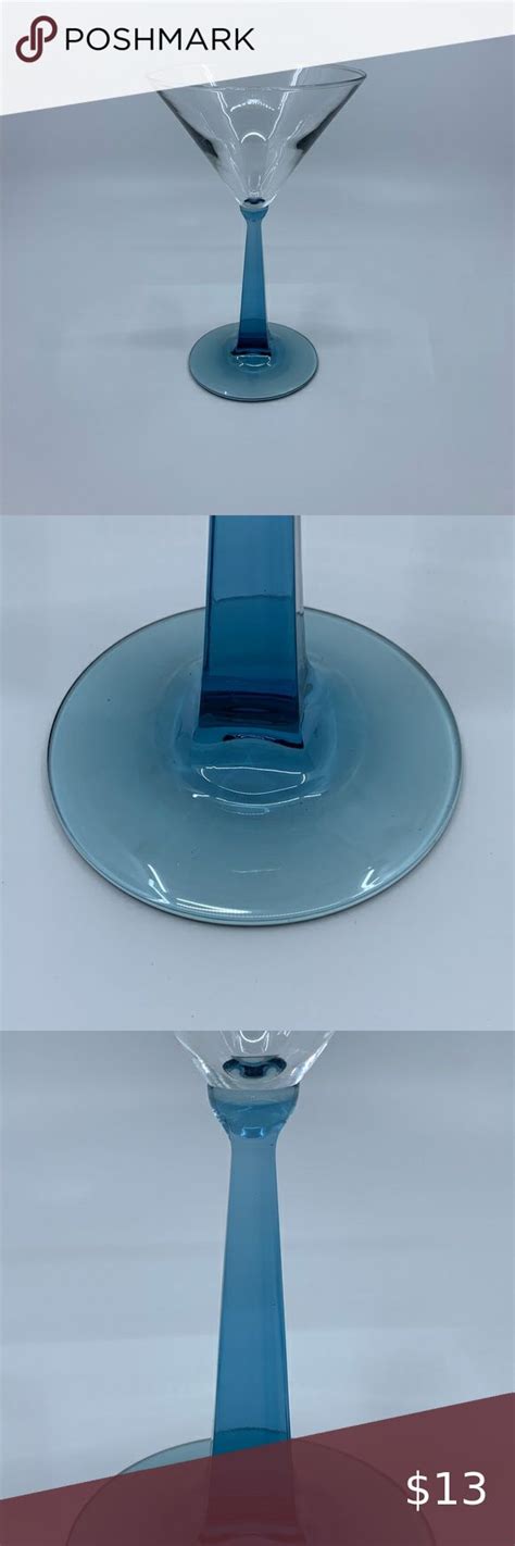 Bombay Sapphire Gin Blue Square Twisted Stem Martini Glass in 2022 | Glass, Blue square, Martini ...