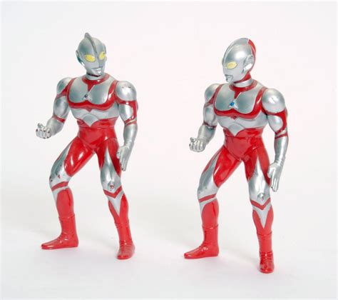 2 Ultraman 8" toy Godzilla action figure vintage NR | #1782891893