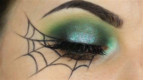 Spider Web Makeup Tutorial | Georgia Rose | Maquillage halloween simple, Maquillage halloween ...