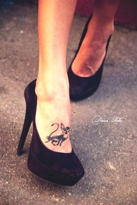 54 Sweet Cat Tattoos On Foot