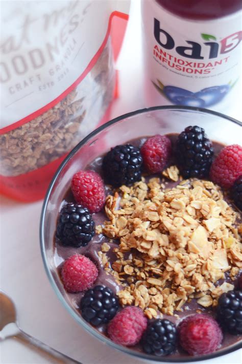 Sunshine Berry Açaí Bowl