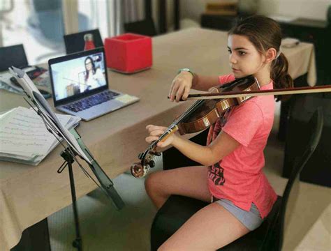 Violin Lessons Live Online - Music Lessons Anywhere