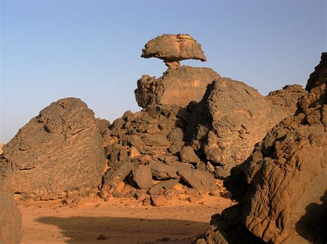 Rock formation in the Sahara desert | I miss the desert! fro… | Flickr