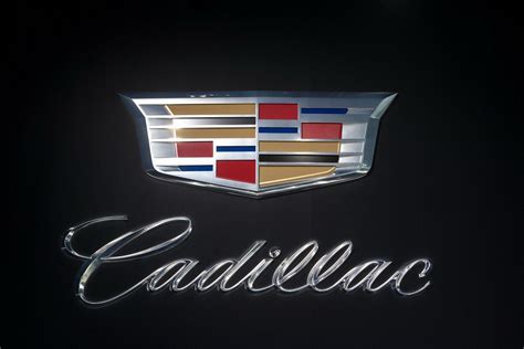 Black Cadillac Logo - LogoDix